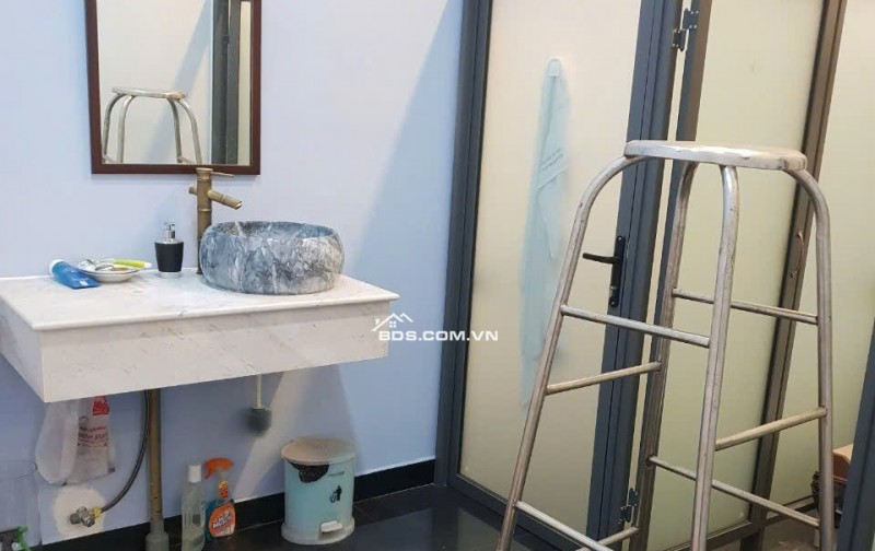 Cho thuê nhà mặt bằng Kinh Doanh 72m2, Đường Hoàng Cầm,Thủ Đức